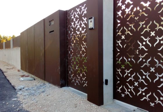 Revêtement de mur et application de porte